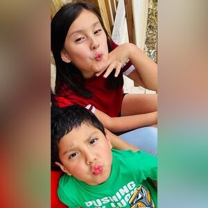 Meet your Posher, Denise